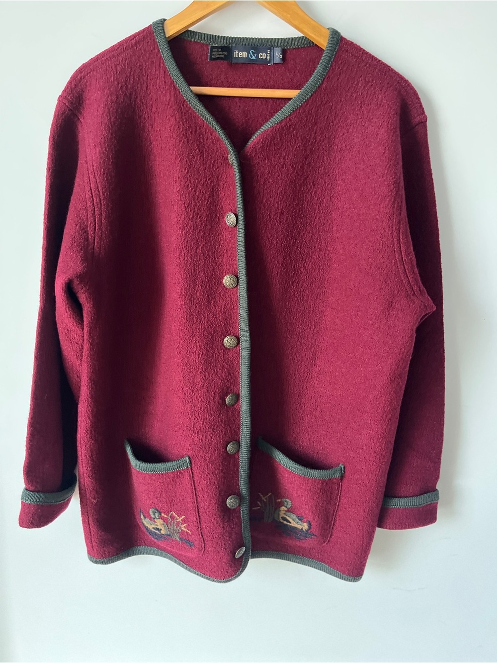 Vintage 100% Boiled Wool Duck Embroidery Cardigan - Burgundy | L | Grammacore